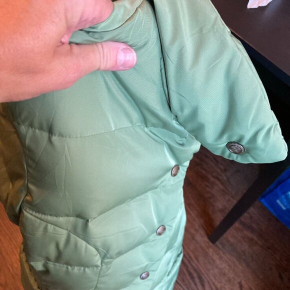 Talbots Petite Down Puffer Coat /Green /Snap Up Buttons /Woman's PETITE medium - Picture 7 of 9
